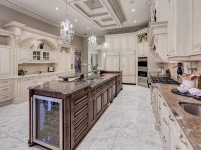 Explore,Stunning,Photos,Of,A,Renovated,Luxury,Kitchen,And,Dining Explore,Stunning,Photos,Of,A,Renovated,Luxury,Kitchen,And,Dining